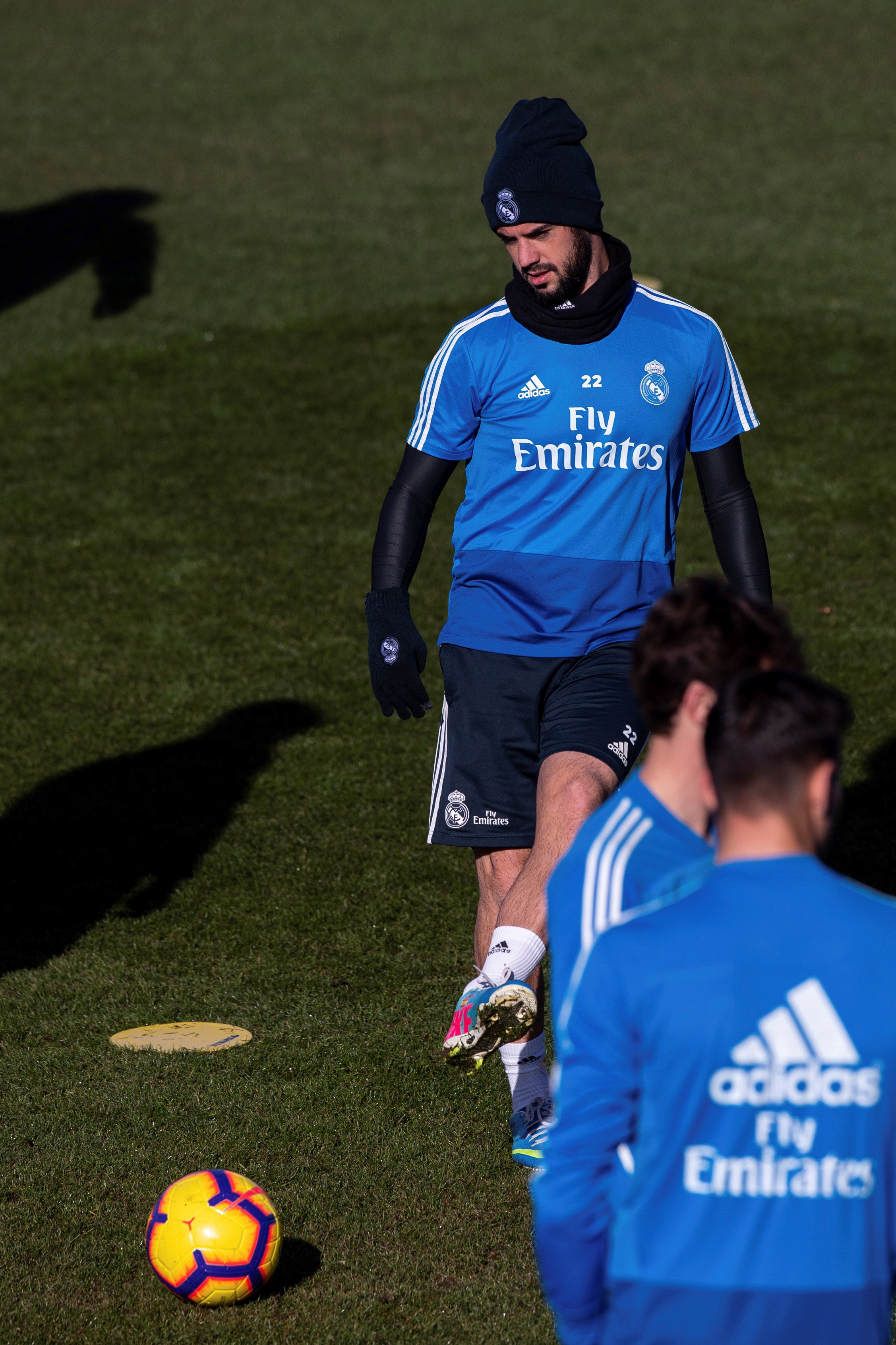  刚刚！冲刺阶段新疆广汇备战西甲底特律活塞赛前豪取连胜，广东宏远官宣签约备战国王杯