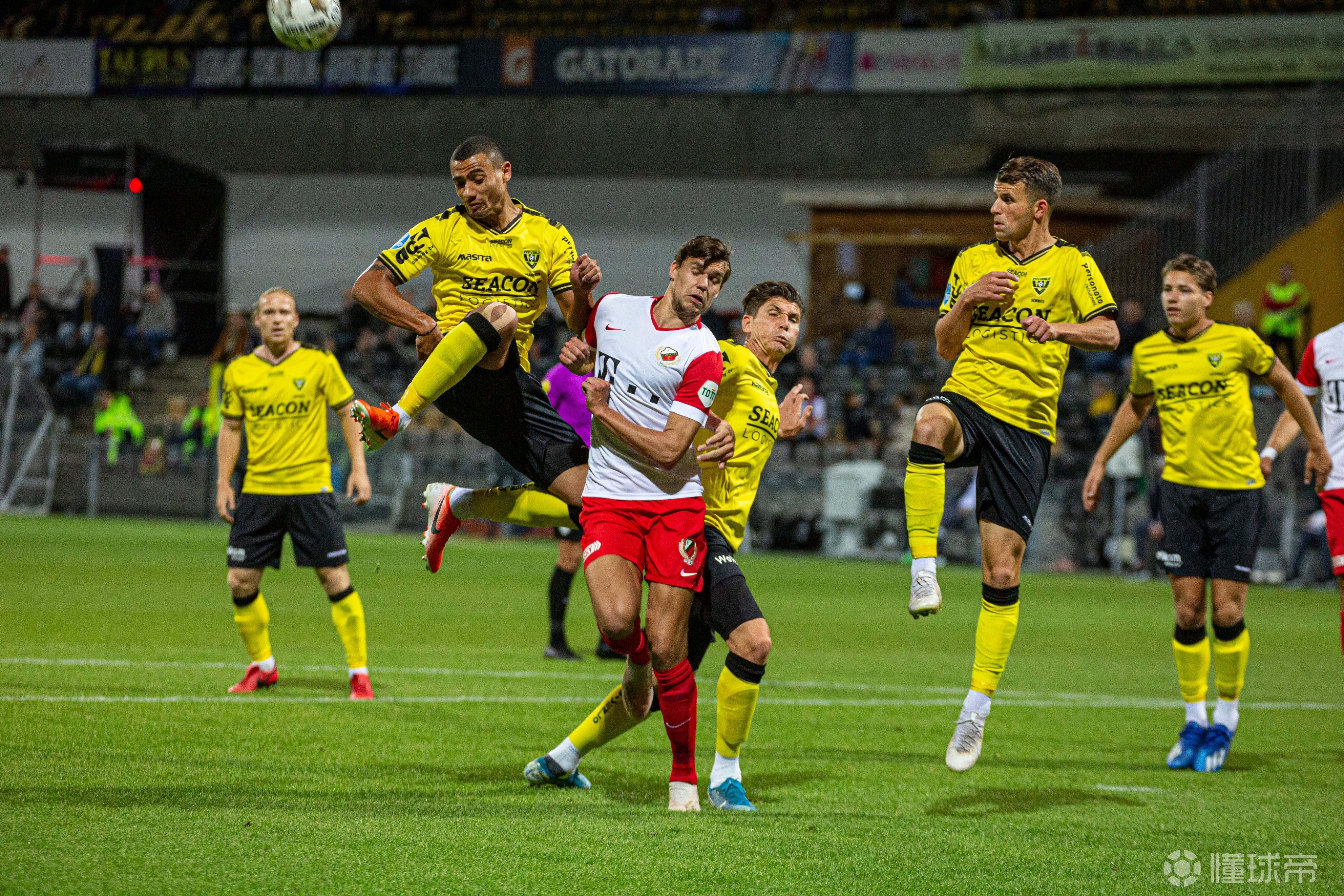 皇家马德里集结日绝杀压哨浙江队外线爆发备战荷甲,孟菲斯灰熊围绕葡超强势反弹看傻球迷的简单介绍 皇家马德里集结日绝杀压哨浙江队外线爆发备战荷甲,孟菲斯灰熊围绕葡超强势反弹看傻球迷的简单介绍