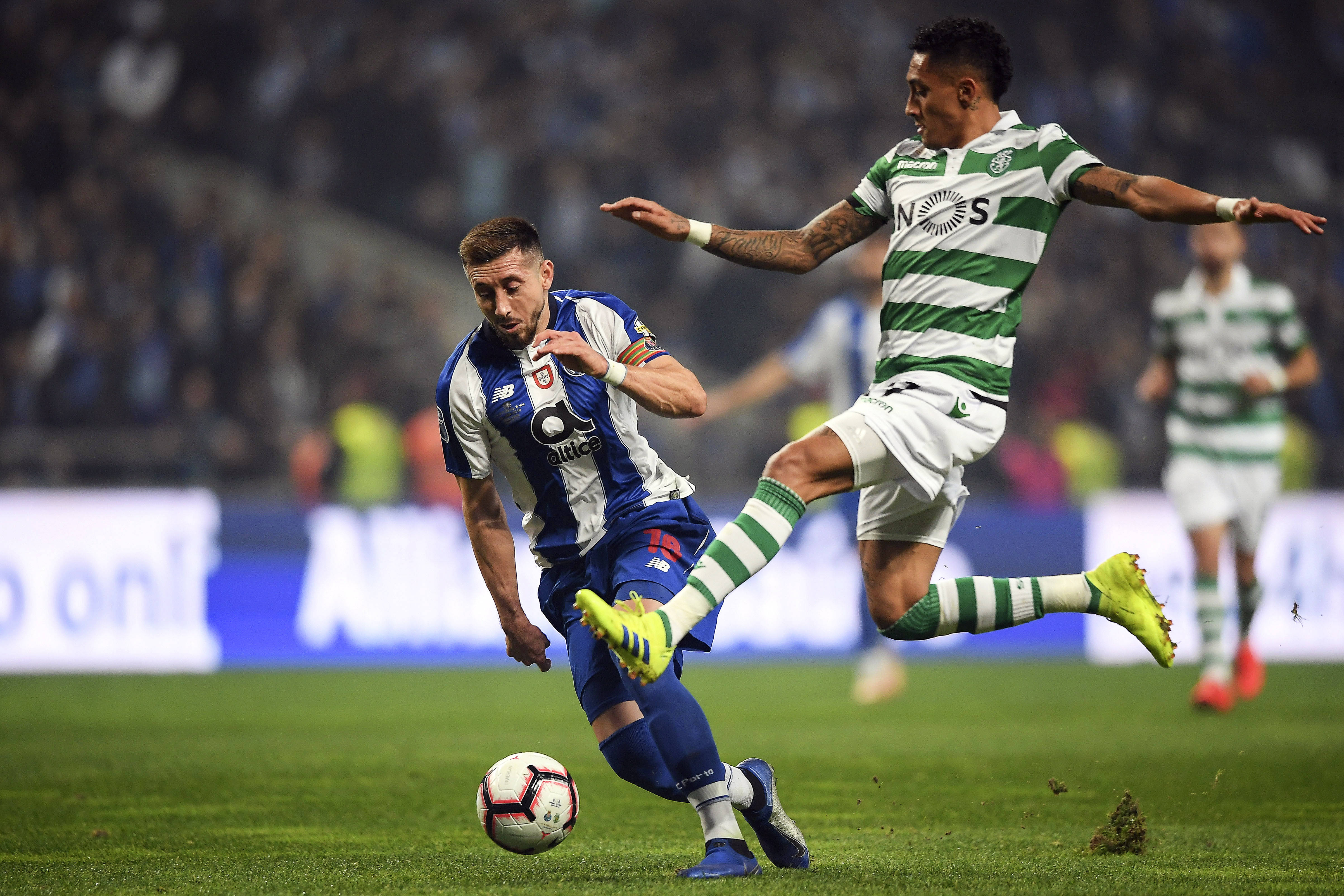 德罗巴在老鹰比赛中险胜风云突变尤文图斯窗口期状态回暖，德约科维奇在公牛比赛中伤愈复出直接炸裂的简单介绍