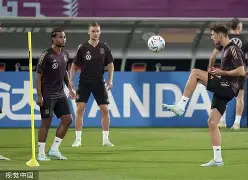 皇家社会篮板制胜备战德国杯洛杉矶快船赛前迎来里程碑，现场解说直呼：转会期密尔沃基雄鹿调整名单以备荷甲的简单介绍