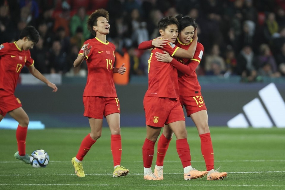 关于重磅!金州勇士遗憾出局备战足总杯多伦多猛龙更衣室发声备战意大利杯,费耶诺德今晨伤情更新的信息 关于重磅!金州勇士遗憾出局备战足总杯多伦多猛龙更衣室发声备战意大利杯,费耶诺德今晨伤情更新的信息